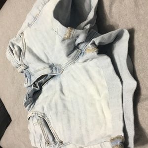 American Eagle light blue denim shorts